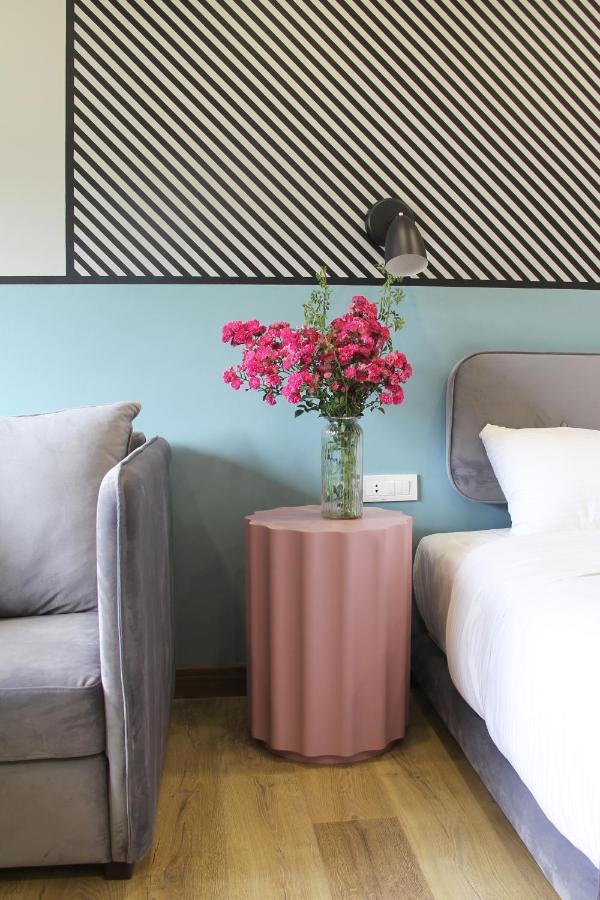 Hover Boutique Hotel Дилиян Екстериор снимка