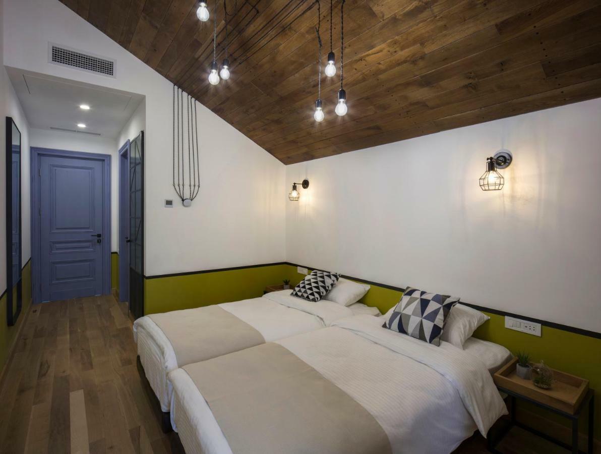 Hover Boutique Hotel Дилиян Екстериор снимка