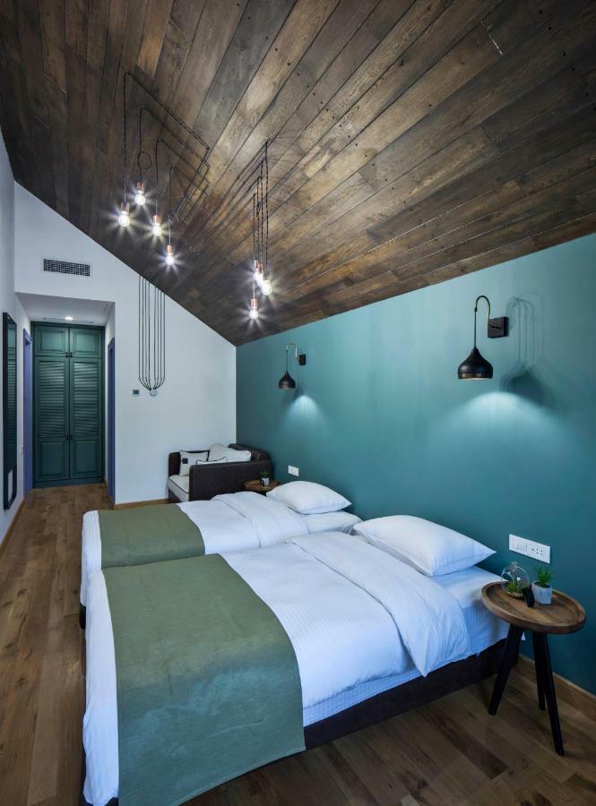 Hover Boutique Hotel Дилиян Екстериор снимка