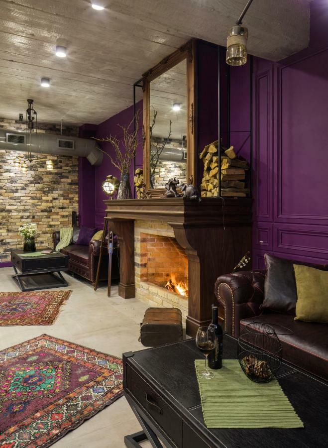 Hover Boutique Hotel Дилиян Екстериор снимка